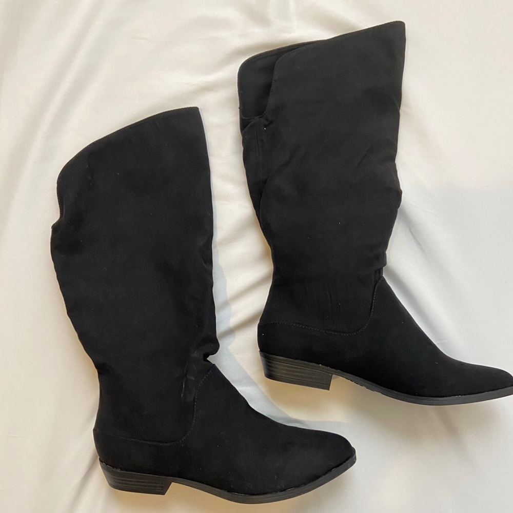 INDIGO black mid calf pointed toe boots